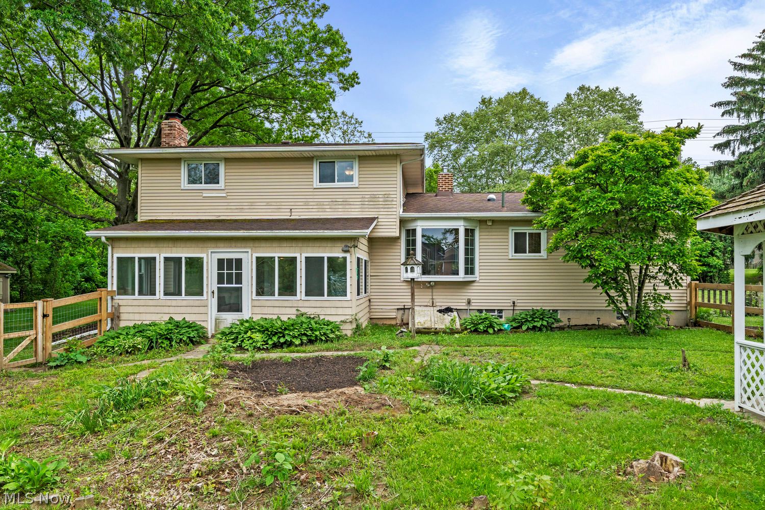 34008 Detroit Road Avon OH 44011