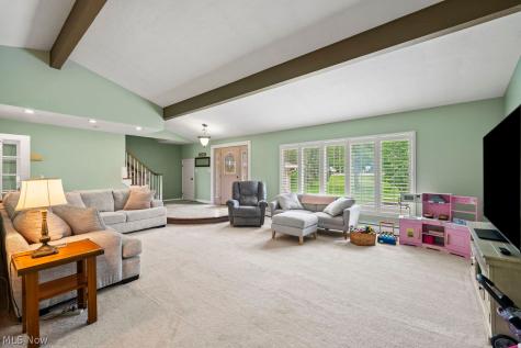 34008 Detroit Road Avon OH 44011