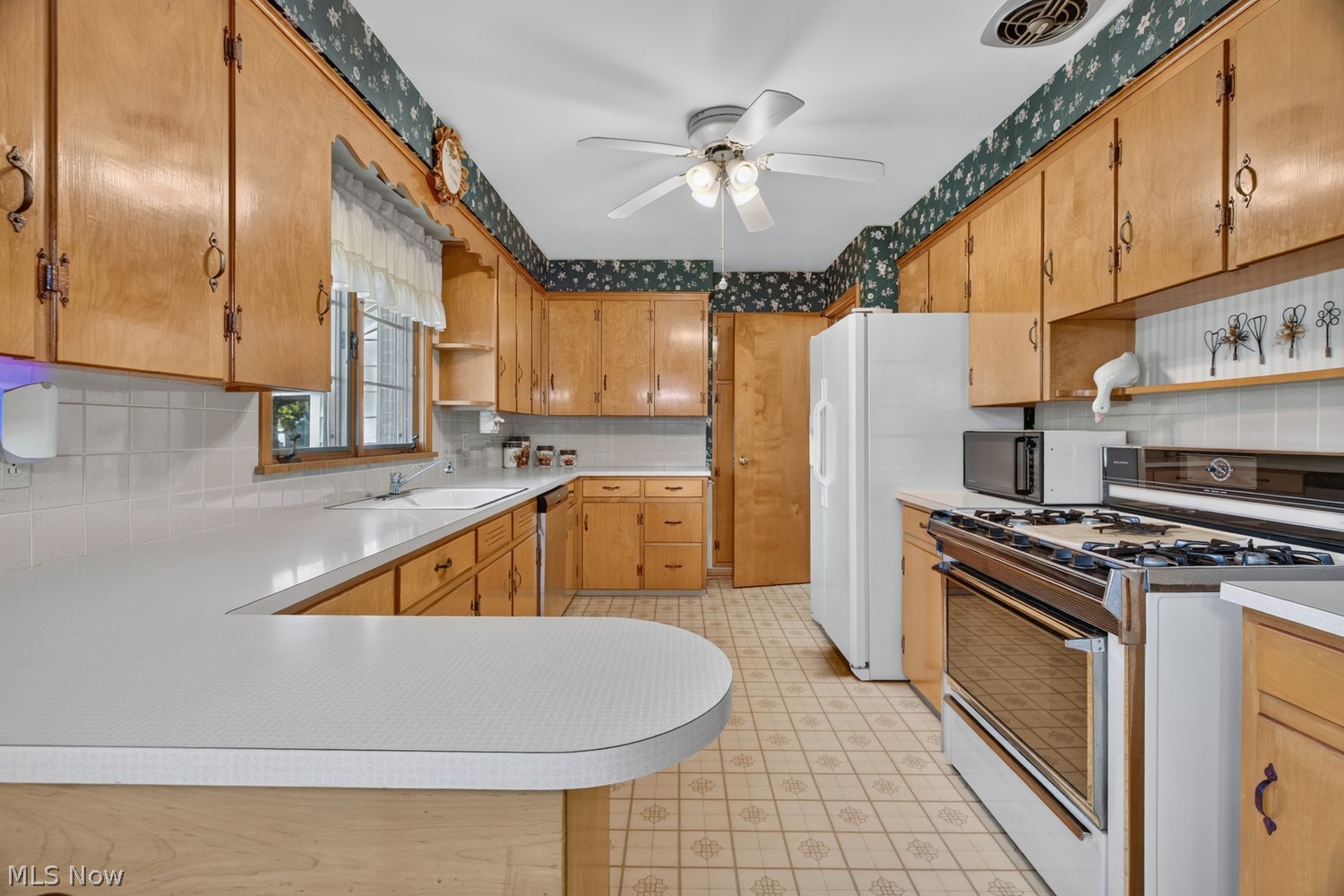 701 Lincoln Street Amherst OH 44001