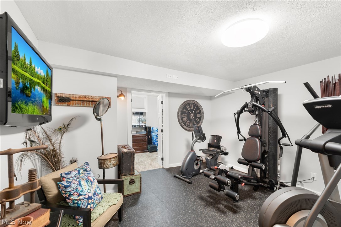 18 Blackfoot Trail Malvern OH 44644