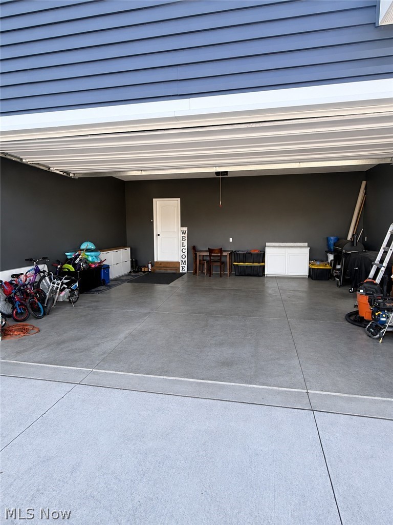 8552 State Route 305 Garrettsville OH 44231