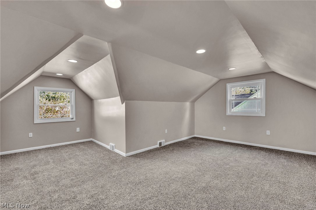24940 Devoe Avenue Euclid OH 44123