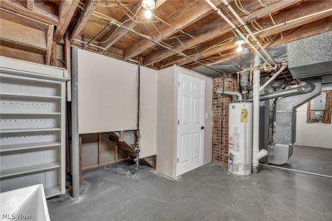24940 Devoe Avenue Euclid OH 44123