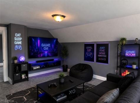 3143 W 104th Street Cleveland OH 44111