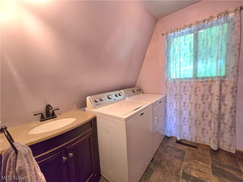 8465 Blackrun Road Nashport OH 43830