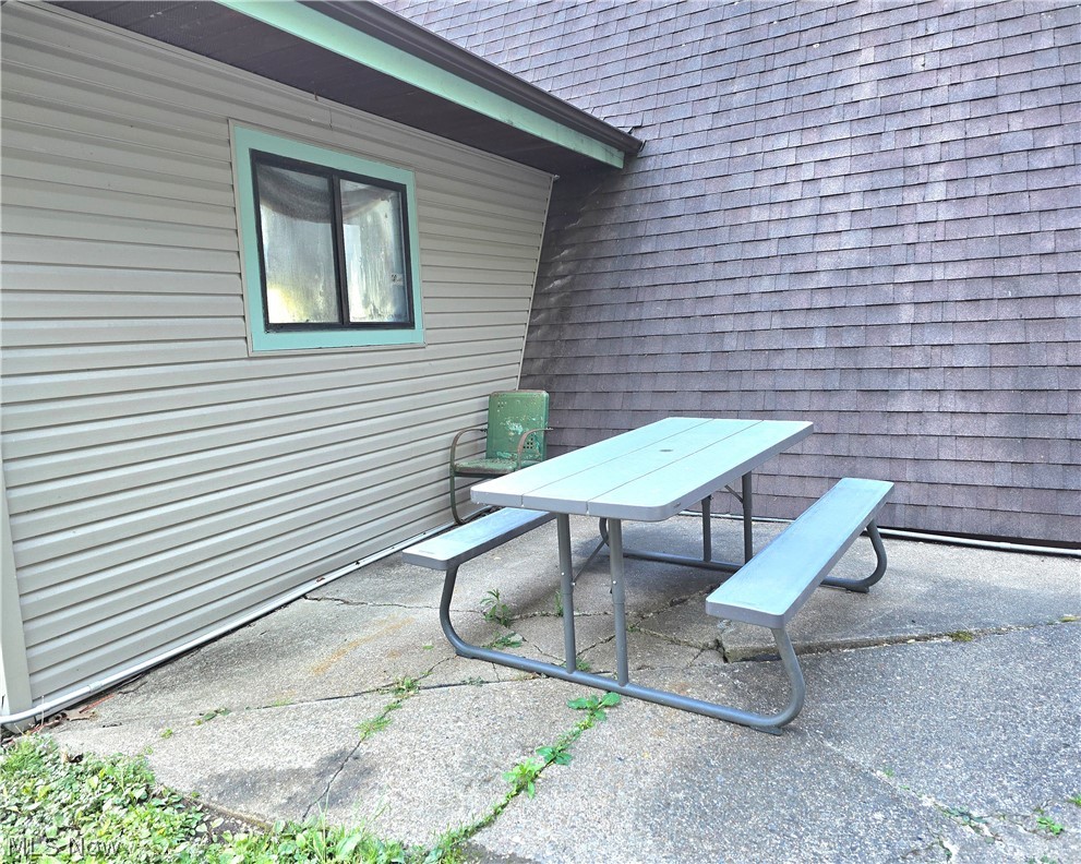 8465 Blackrun Road Nashport OH 43830