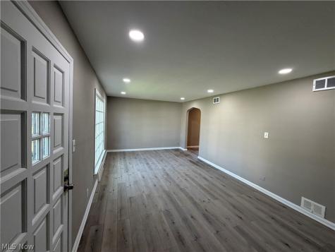 21270 Priday Avenue Euclid OH 44123