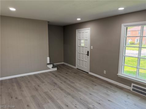 21270 Priday Avenue Euclid OH 44123