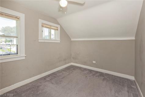 3748 W 137th Street Cleveland OH 44111