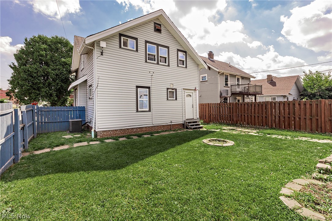 3748 W 137th Street Cleveland OH 44111