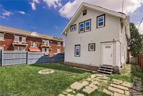 3748 W 137th Street Cleveland OH 44111