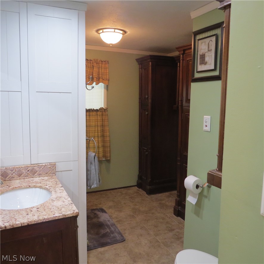 205 E. Main Street South Amherst OH 44001