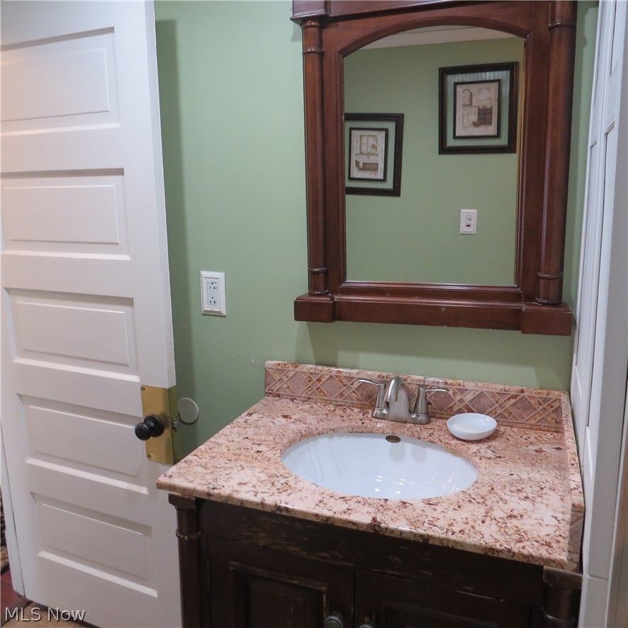 205 E. Main Street South Amherst OH 44001