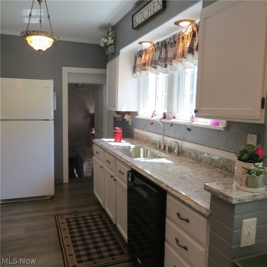 205 E. Main Street South Amherst OH 44001