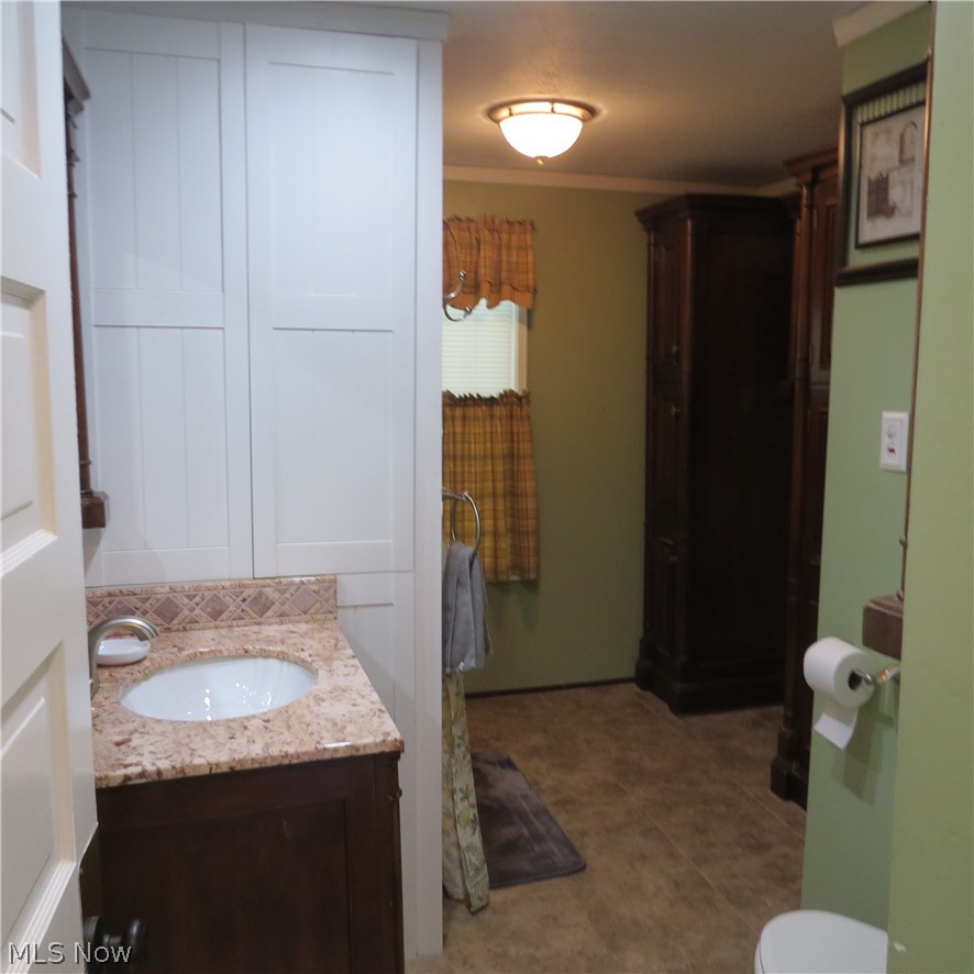 205 E. Main Street South Amherst OH 44001