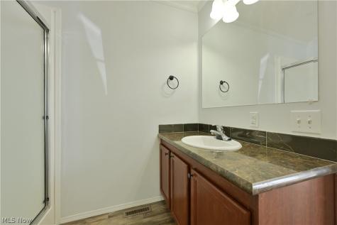 29 Carl Lane Olmsted Twp OH 44138