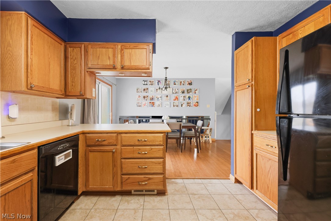 7010 Stonecreek Avenue NE Canton OH 44721