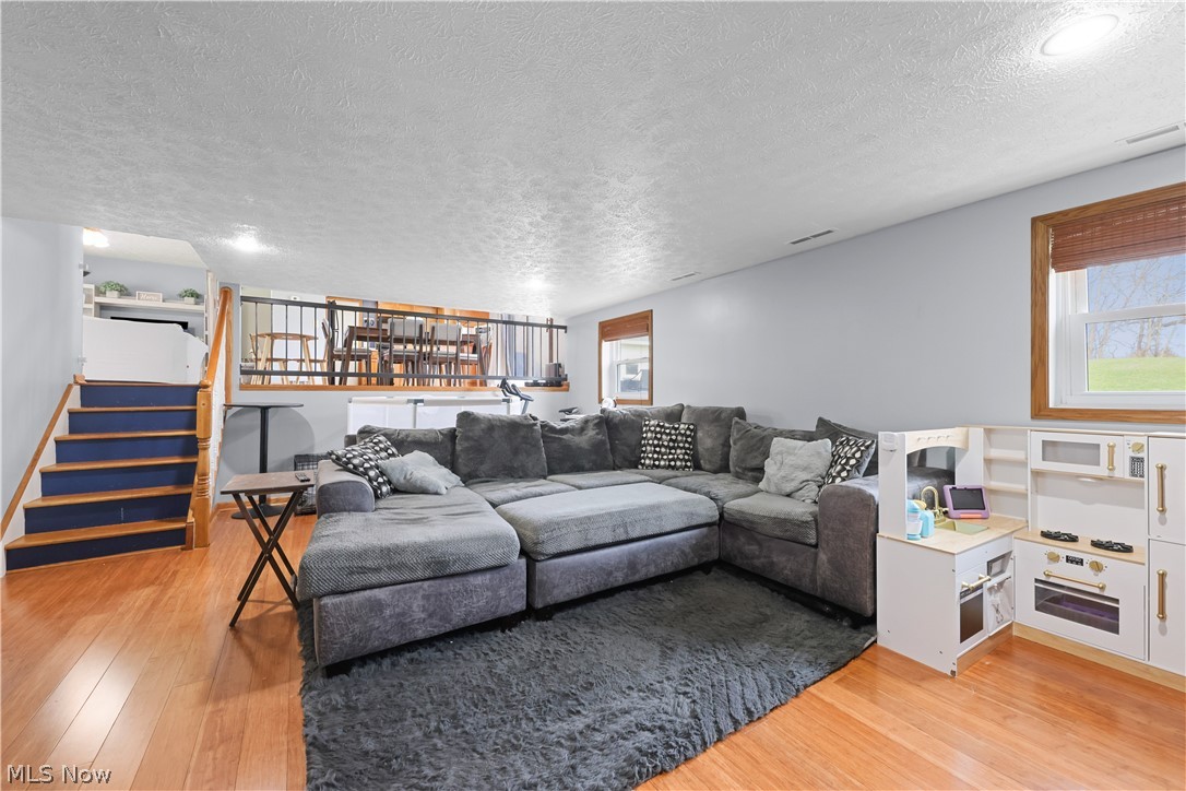 7010 Stonecreek Avenue NE Canton OH 44721