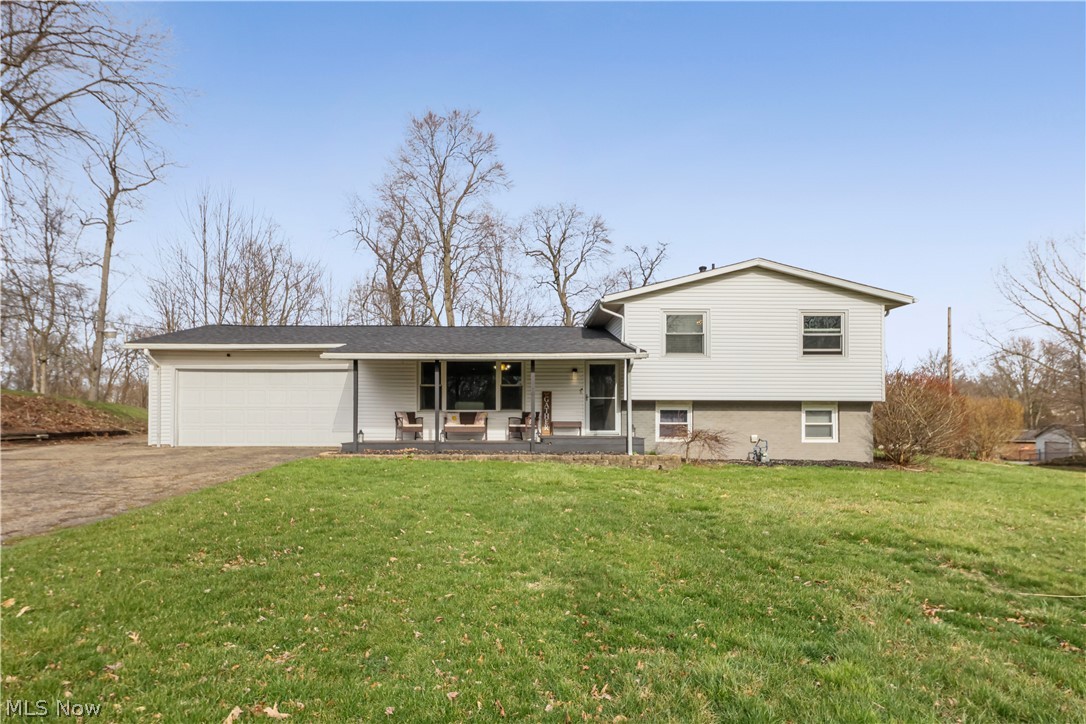 7010 Stonecreek Avenue NE Canton OH 44721