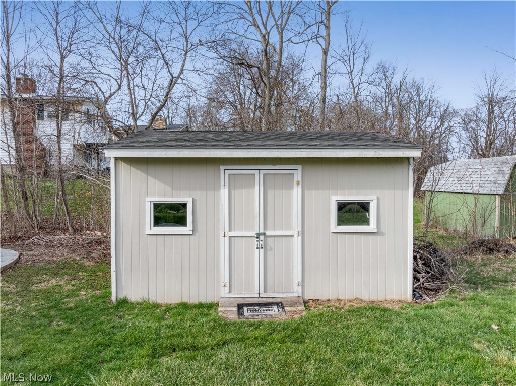7010 Stonecreek Avenue NE Canton OH 44721