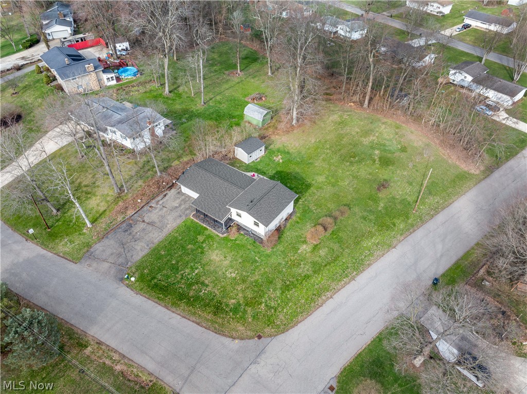 7010 Stonecreek Avenue NE Canton OH 44721