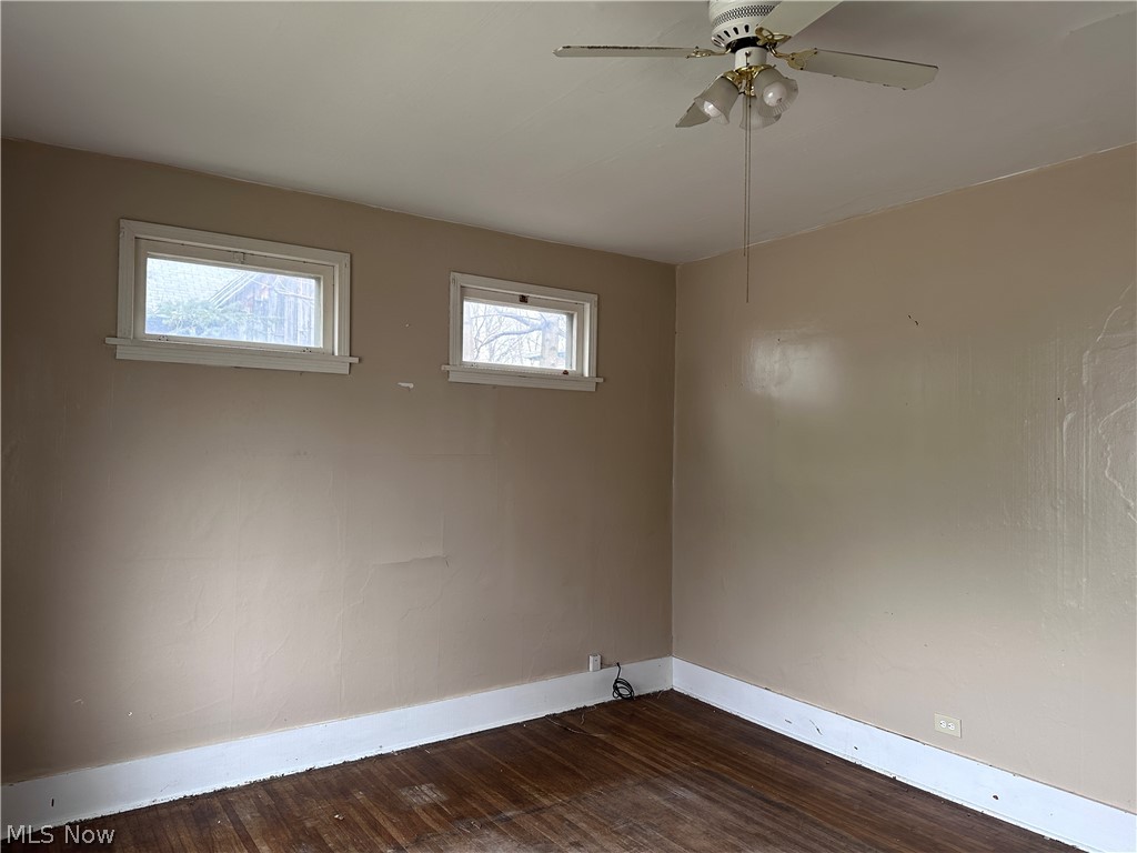 284 Clay Conneaut OH 44030