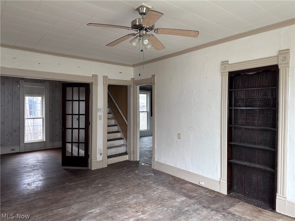 284 Clay Conneaut OH 44030