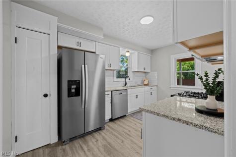 650 S Sunset View Drive Akron OH 44320