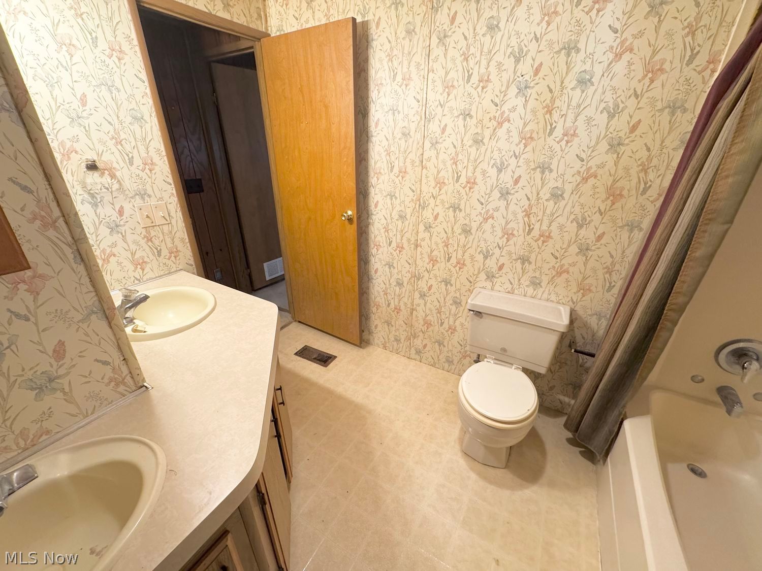 1166 Lafayette Road Medina OH 44256