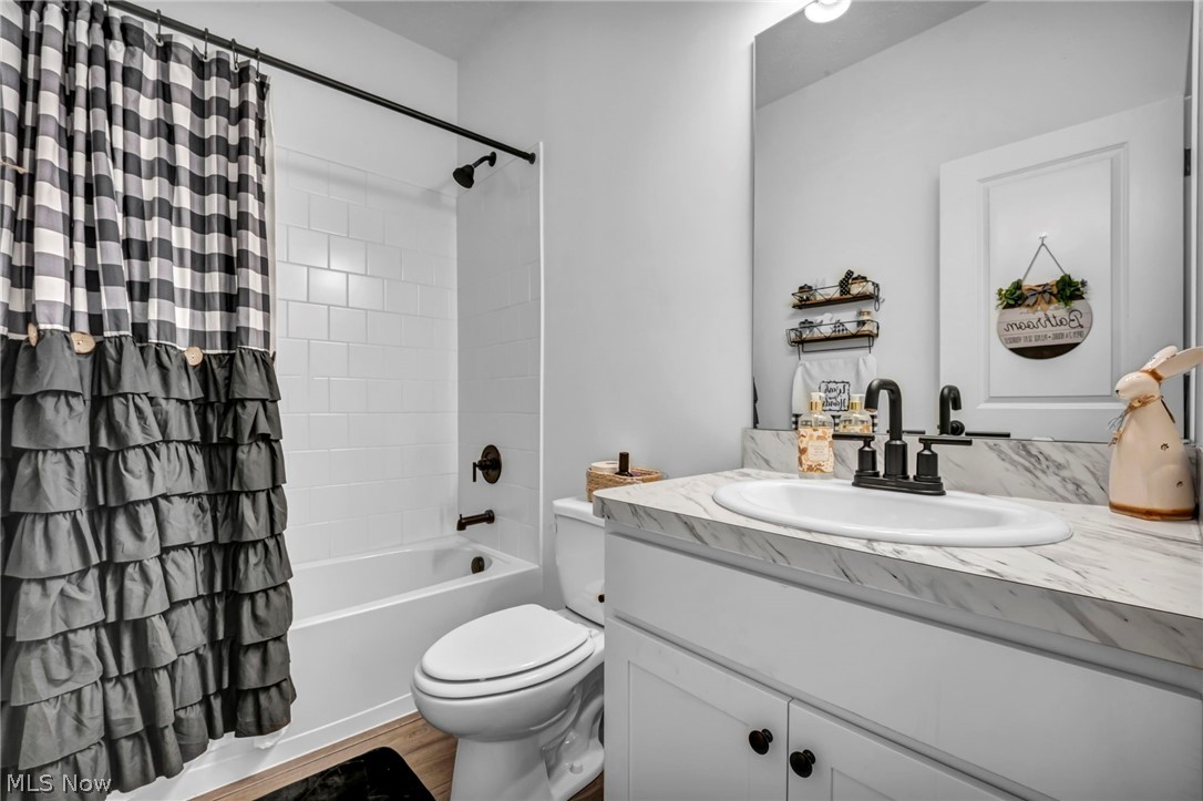 4377 Orchard Avenue Perry OH 44081