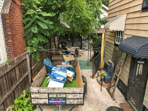 417 - 419 Sackett Avenue Cuyahoga Falls OH 44221