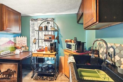 417 - 419 Sackett Avenue Cuyahoga Falls OH 44221