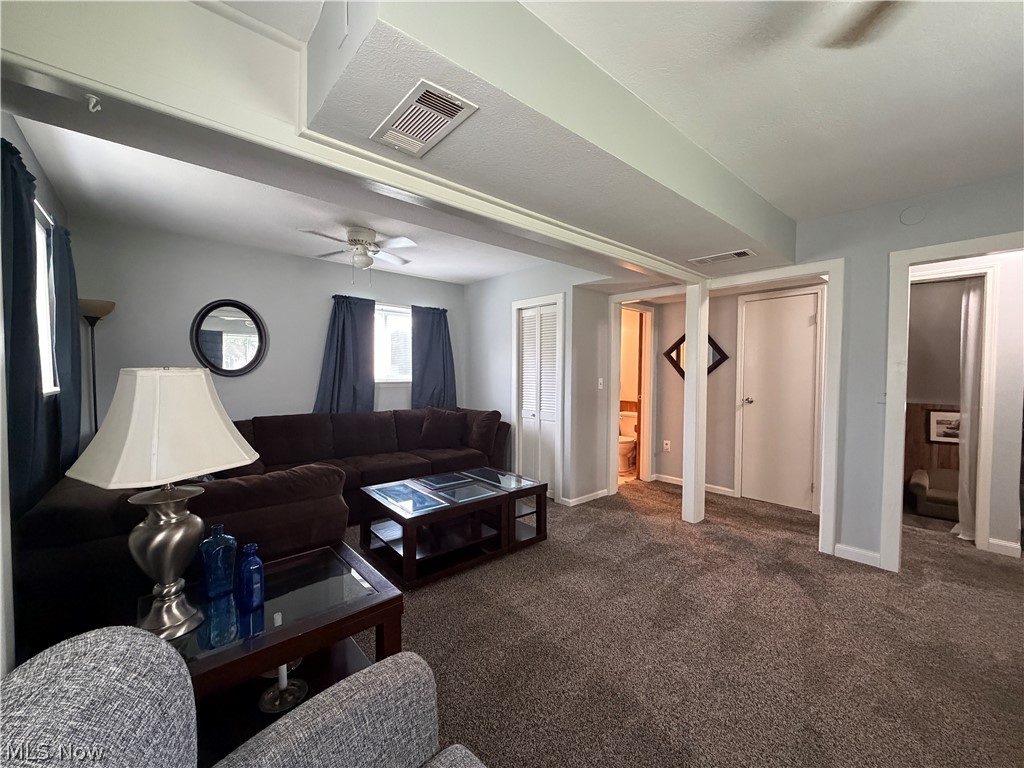 812 West Drive Sheffield OH 44054
