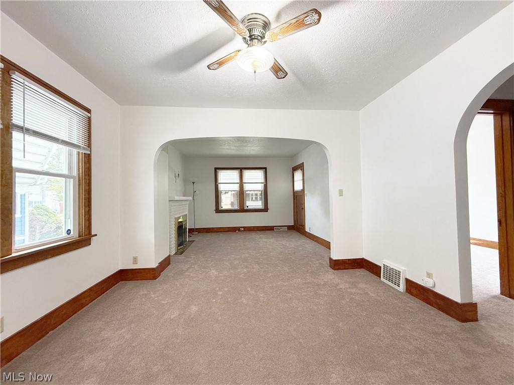 342 Concord Avenue Elyria OH 44035