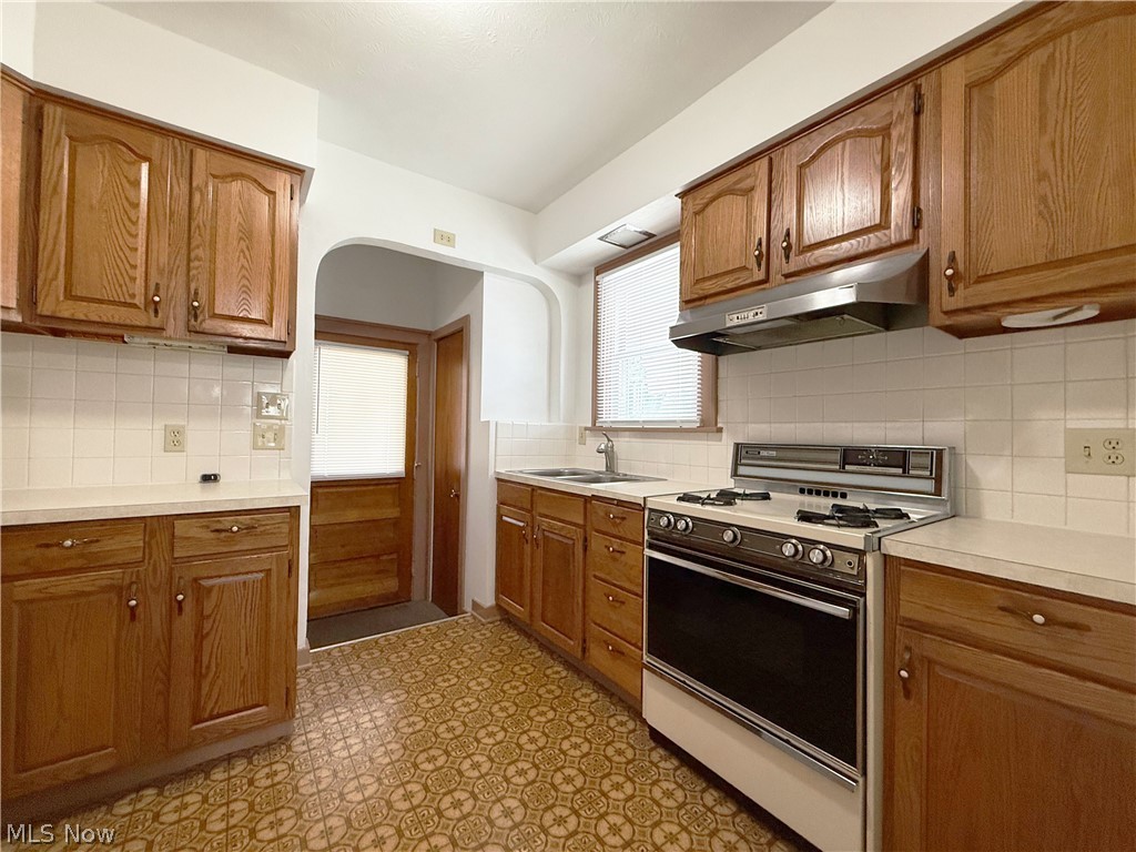 342 Concord Avenue Elyria OH 44035