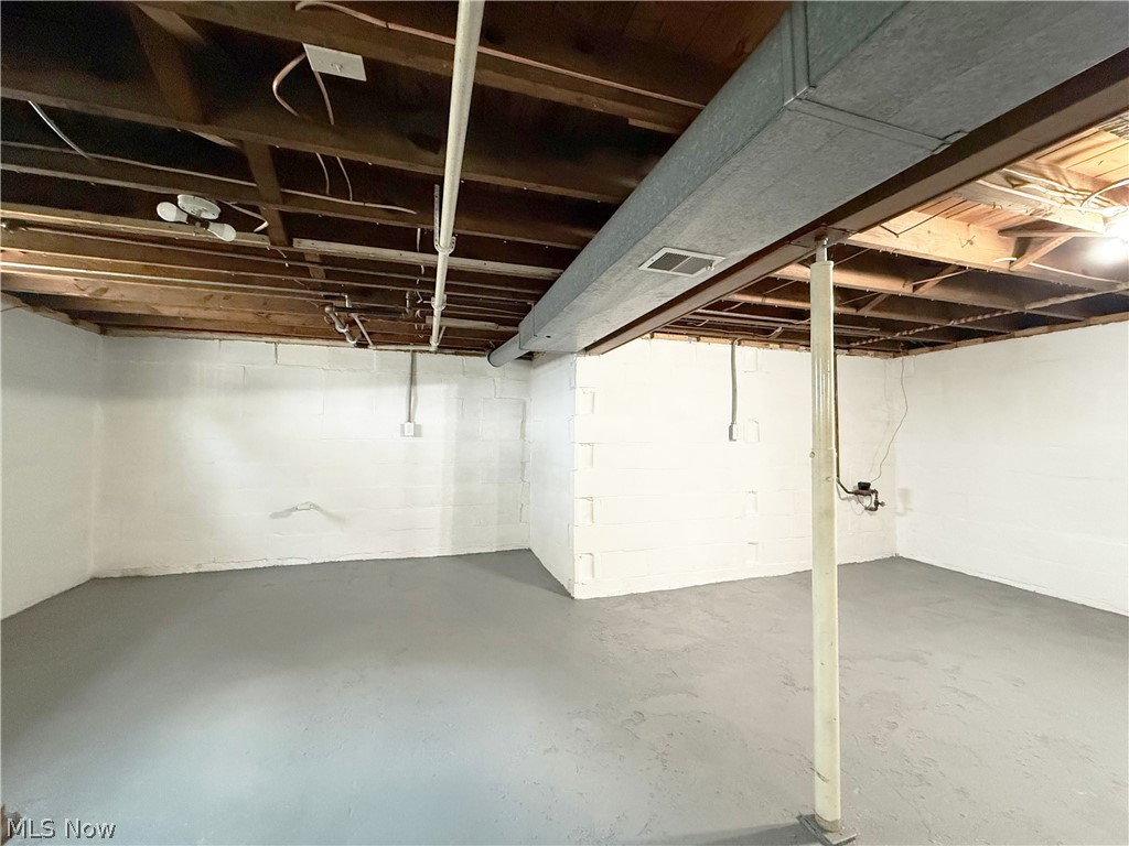 342 Concord Avenue Elyria OH 44035