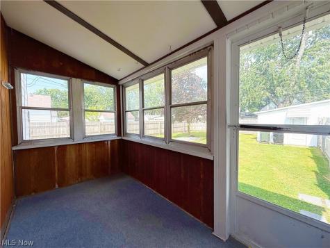 342 Concord Avenue Elyria OH 44035