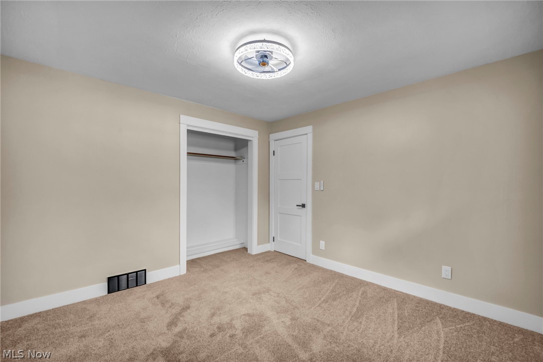 18509 Preston Road Warrensville Heights OH 44128
