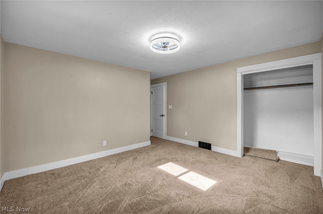 18509 Preston Road Warrensville Heights OH 44128