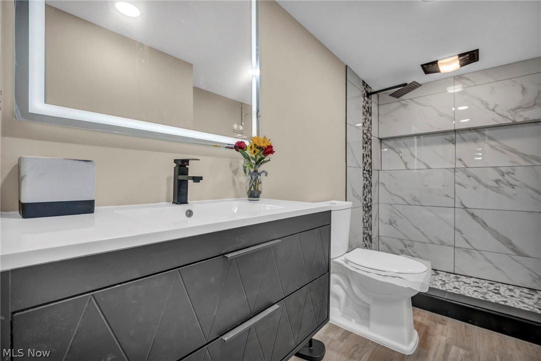 18509 Preston Road Warrensville Heights OH 44128