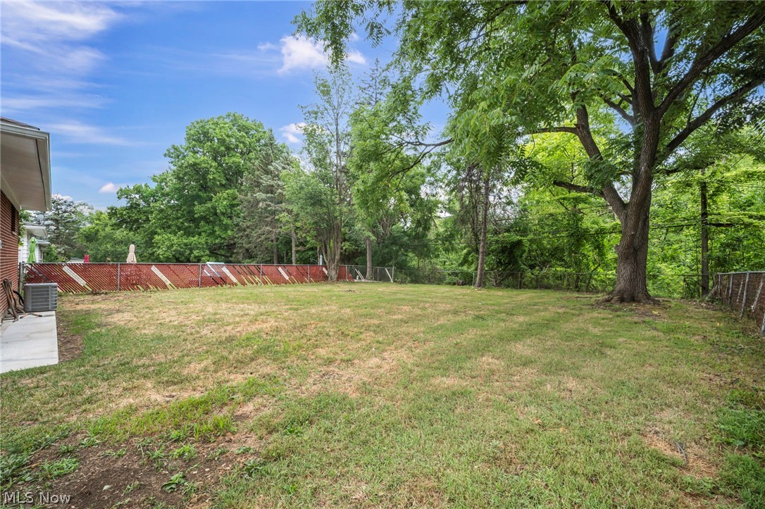 18509 Preston Road Warrensville Heights OH 44128