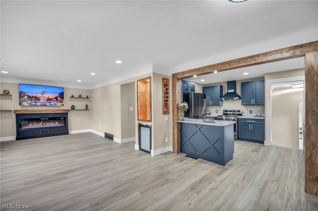 18509 Preston Road Warrensville Heights OH 44128