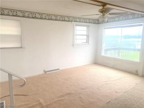 2549 Church Street Lakemore OH 44250