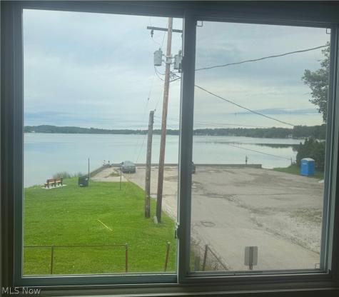 2549 Church Street Lakemore OH 44250