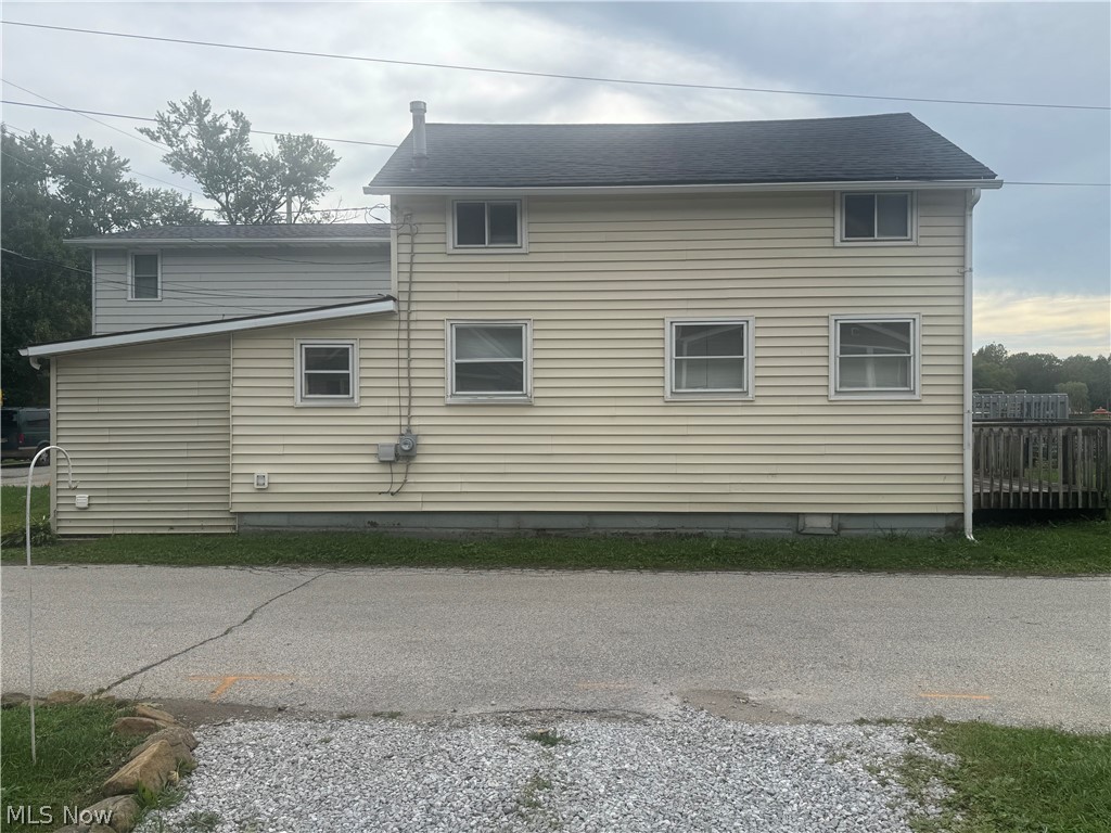 2549 Church Street Lakemore OH 44250