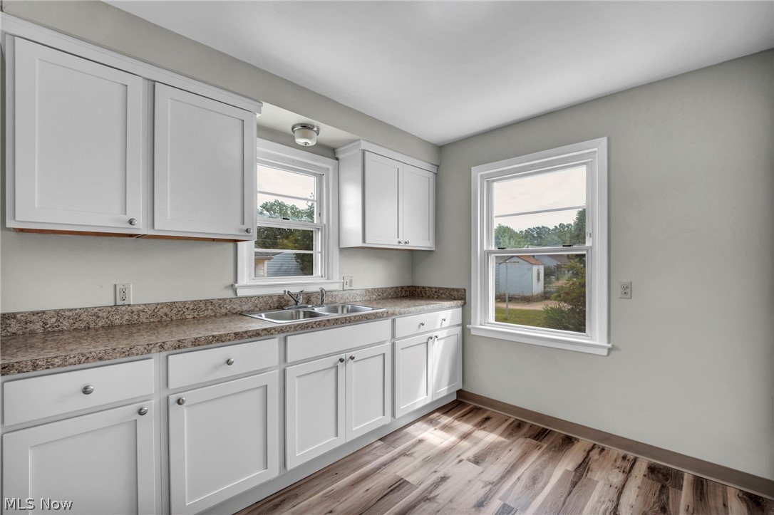 24831 Stephen Avenue Euclid OH 44123