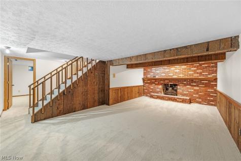 1404 Kristen Circle Mogadore OH 44260