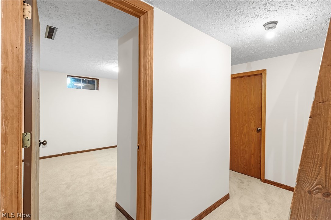 1404 Kristen Circle Mogadore OH 44260