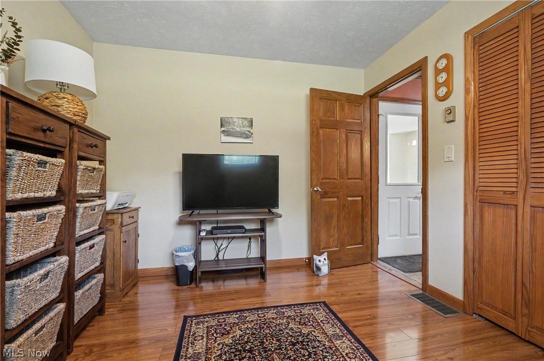 9112 New Road North Jackson OH 44451