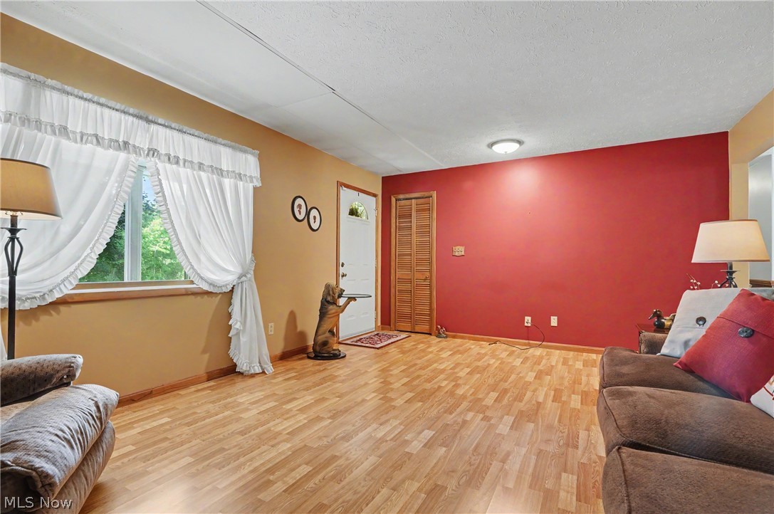 9112 New Road North Jackson OH 44451